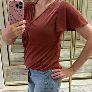 V neck shirt soft ruffle short sleeve arm soft fabric and classy! Boho casual